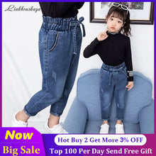 Load image into Gallery viewer, Girls Ripped Jeans For Kids New Spring Autumn Trousers Fashion Korea Style Vintage Hole Girl Embroidery Ankle-Length Denim Jeans