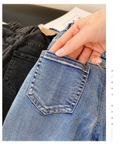 Load image into Gallery viewer, Boys jeans 2022 spring new baby all-match foreign style long pants children's casual pants trend P6308