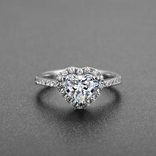 Load image into Gallery viewer, Crystal  Engagement Claws Design Hot Sale Rings For Women AAA White Zircon Cubic elegant rings Female Wedding jewerly